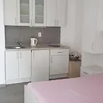 Apartment Nikolic 1 *