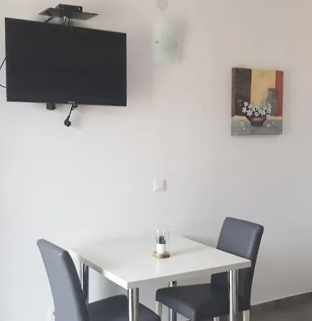 Nikolic 1 מאקרסקה